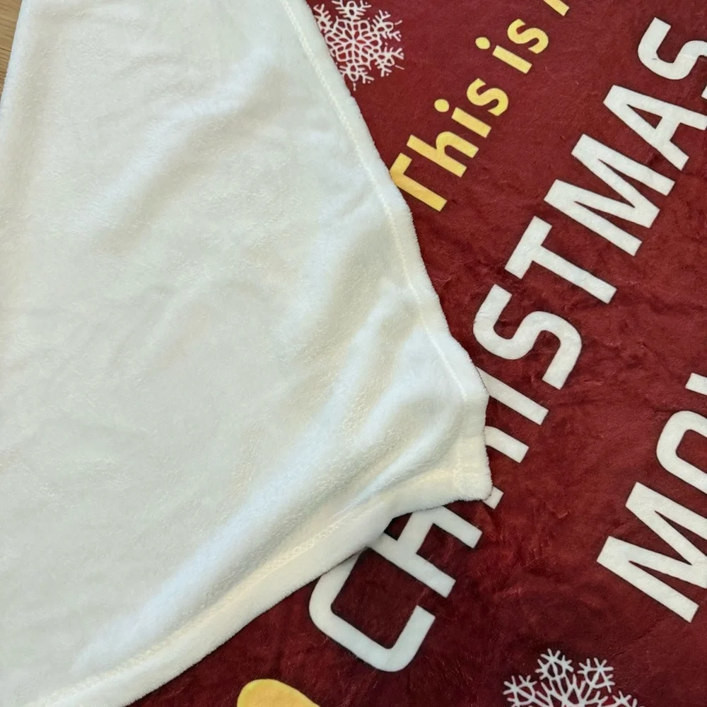 Red Christmas Movie Watching Blanket
